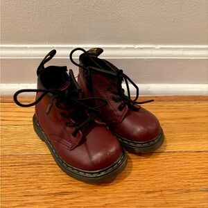 Dr. Marten burgundy boots unisex toddlers size 6